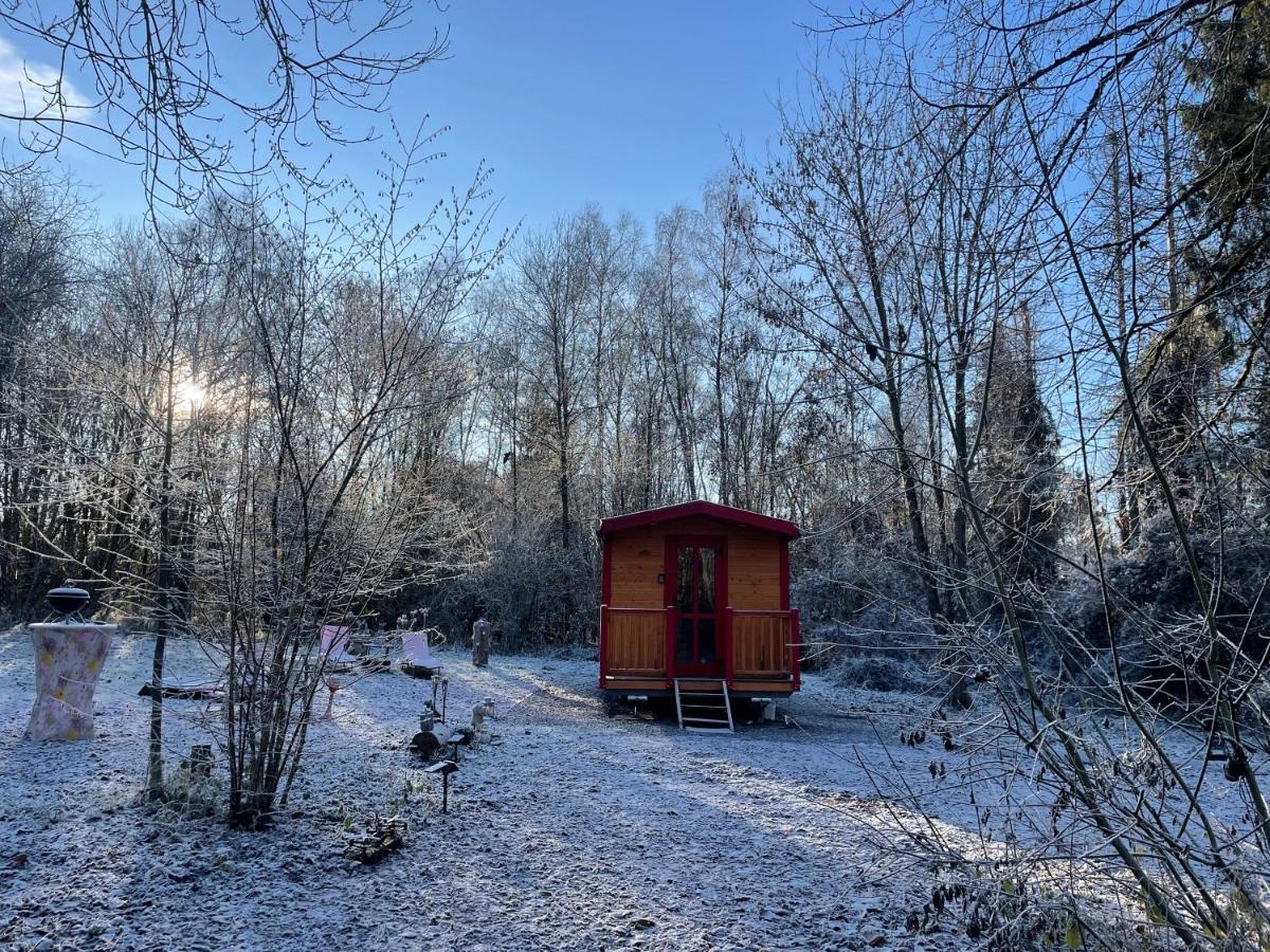 La Roulotte De Ciney Villa Exteriör bild